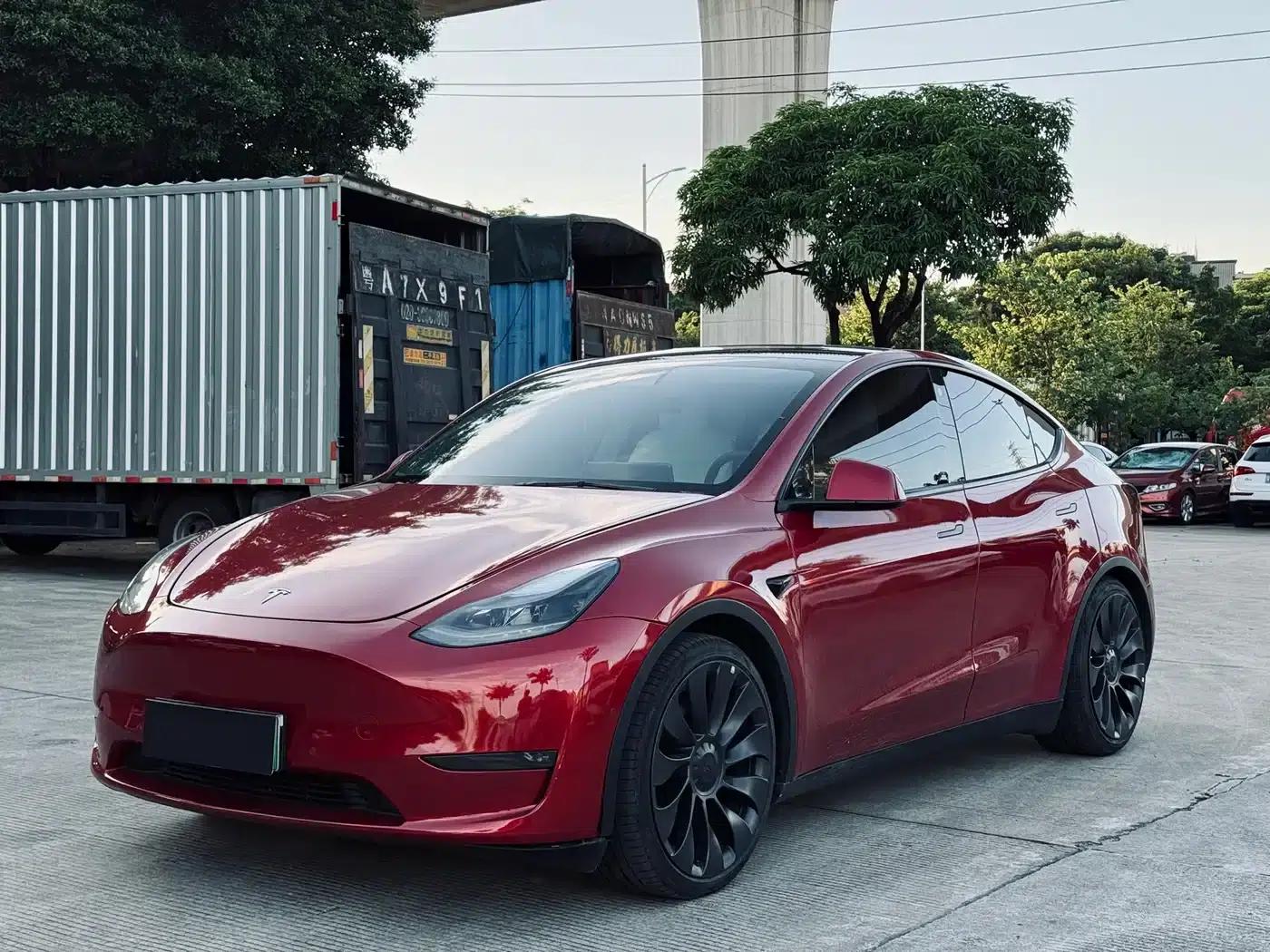 Model Y 2021 Performance All-Wheel Drive — миниатюра 1
