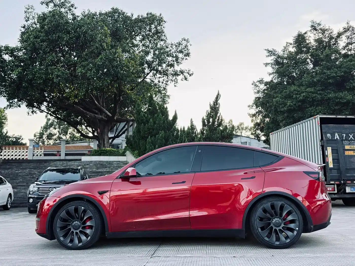 Model Y 2021 Performance All-Wheel Drive — миниатюра 8