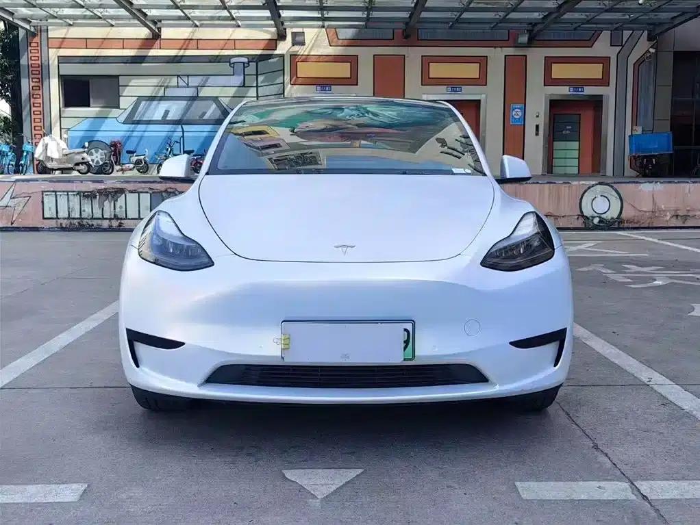 Model Y 2023 Rear-Wheel Drive — миниатюра 2