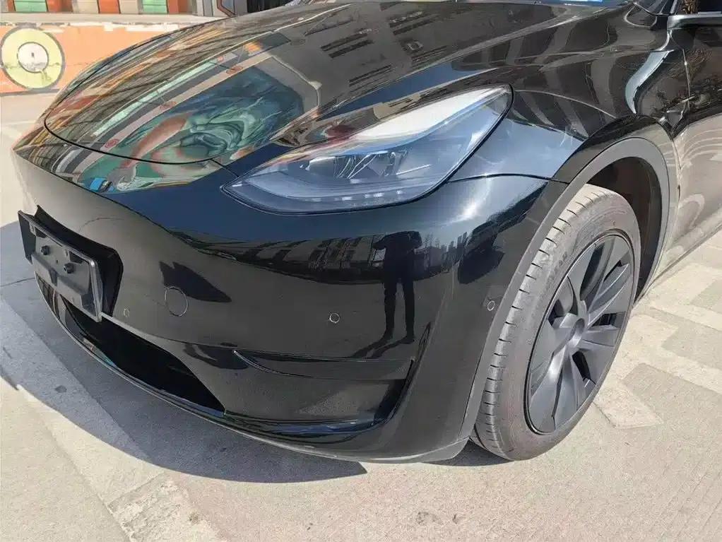 Model Y 2023 Rear-Wheel Drive — миниатюра 4