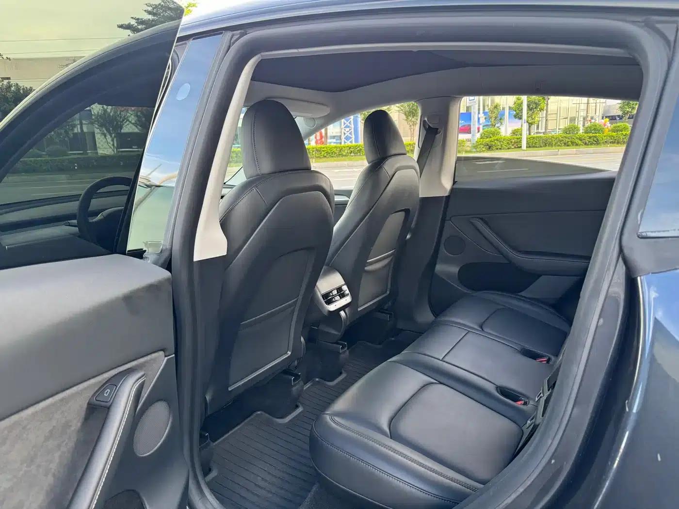 Model Y 2024 Long Range All-Wheel Drive — миниатюра 7