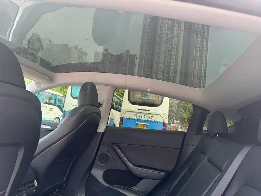 Model Y 2023 Rear-Wheel Drive — миниатюра 7