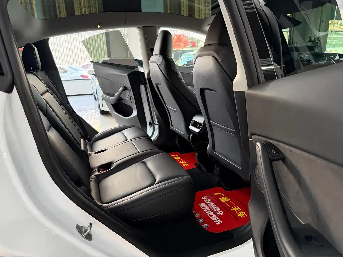 Model Y 2024 Rear-Wheel Drive — миниатюра 11