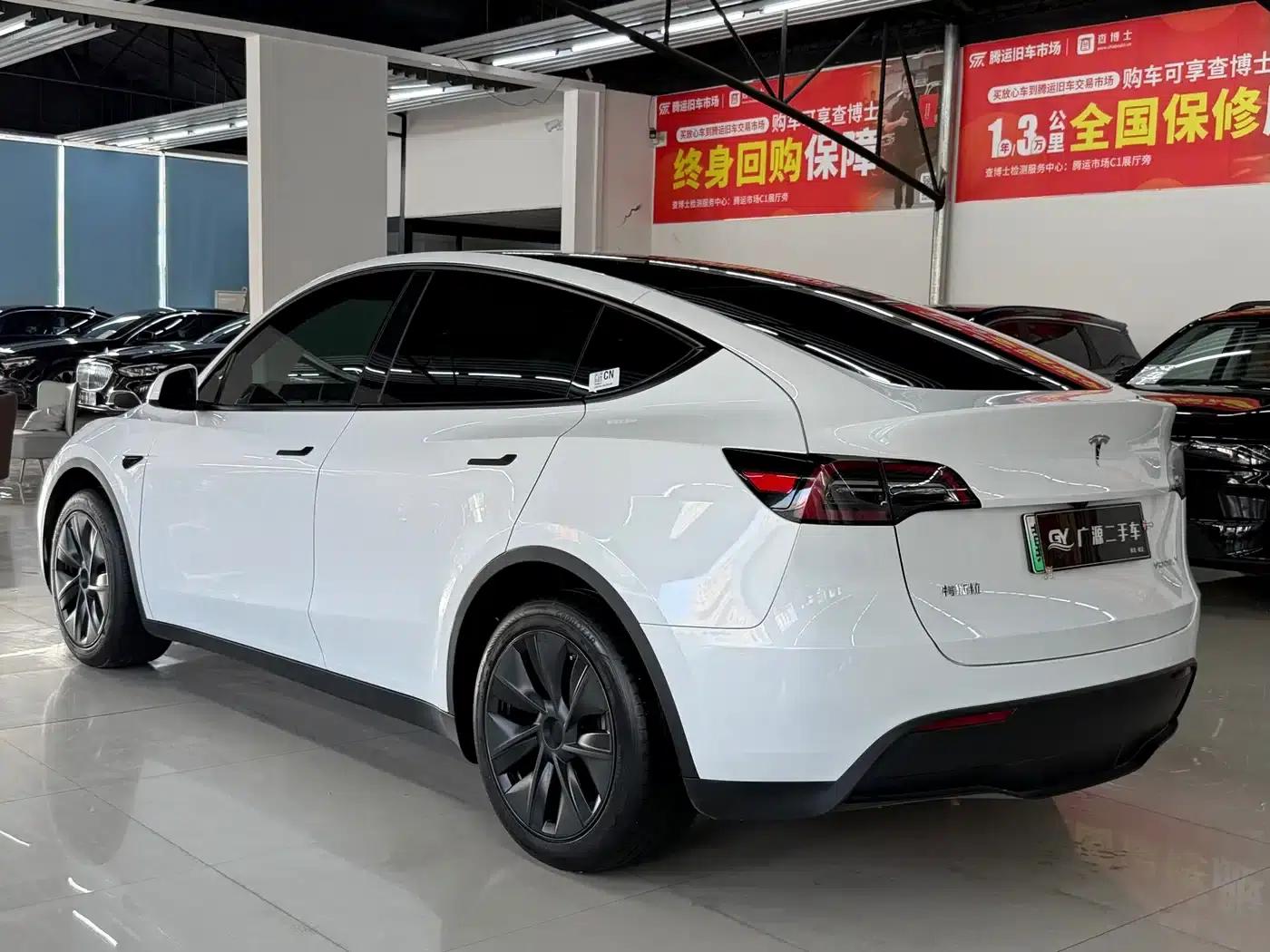 Model Y 2024 Rear-Wheel Drive — миниатюра 6