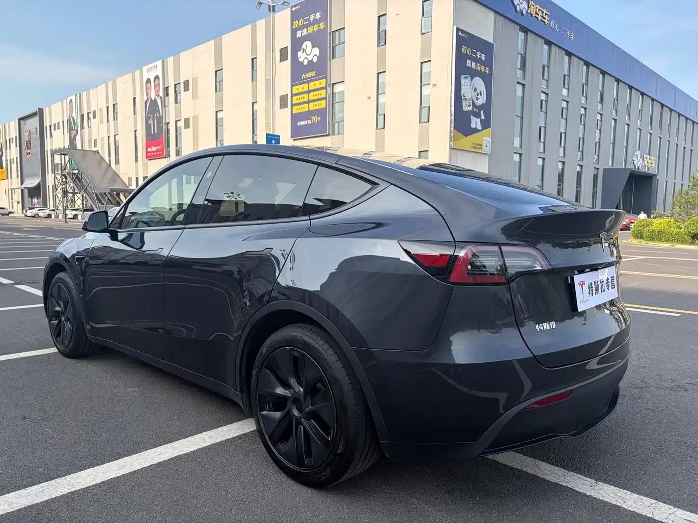 Model Y 2024 Rear-Wheel Drive — миниатюра 4