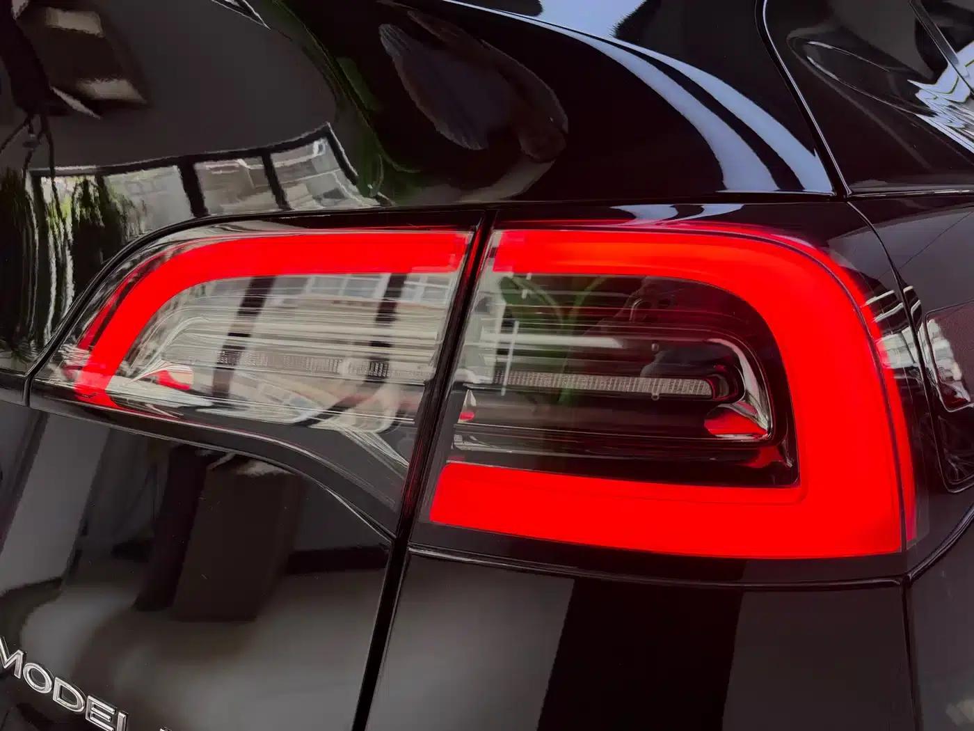 Model Y 2022 Facelift Rear-Wheel Drive Version — миниатюра 11