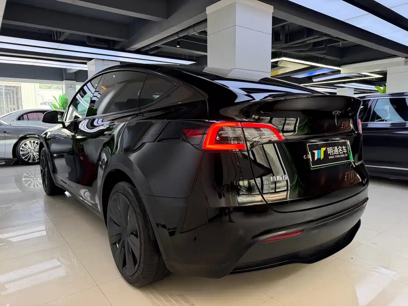 Model Y 2022 Facelift Rear-Wheel Drive Version — миниатюра 5