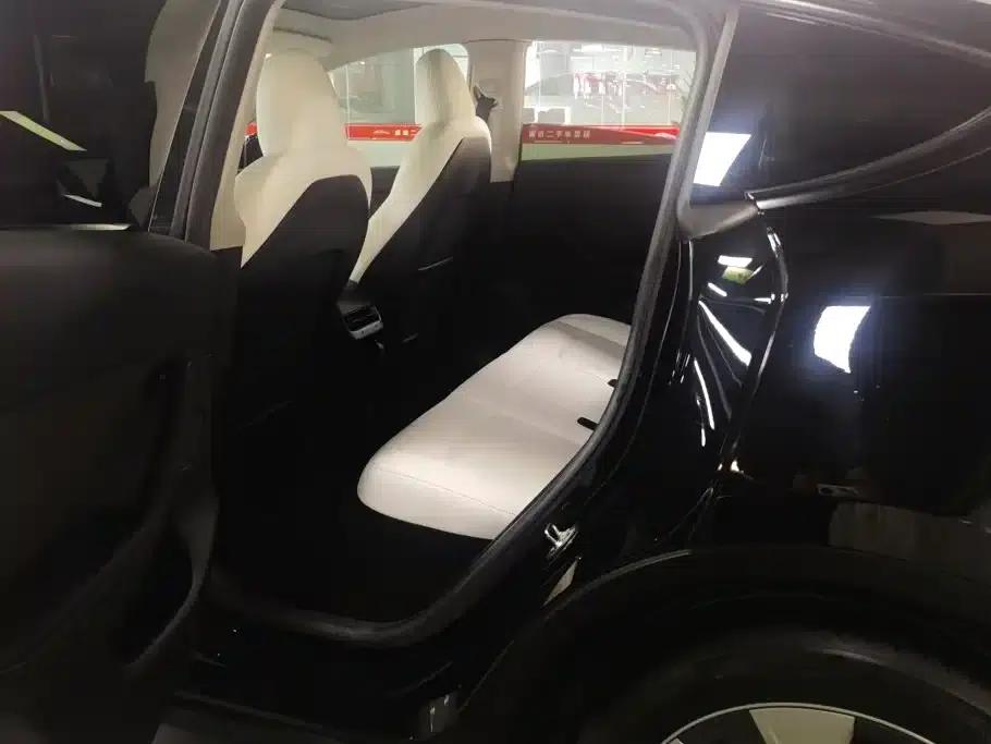 Model Y 2022 Rear-Wheel Drive — миниатюра 11