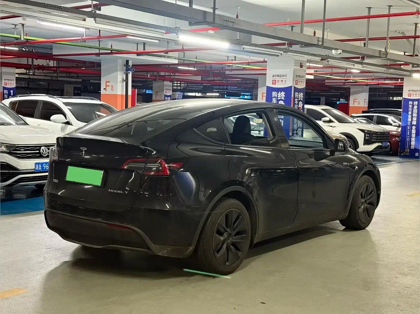 Model Y 2024 Rear-Wheel Drive — миниатюра 15
