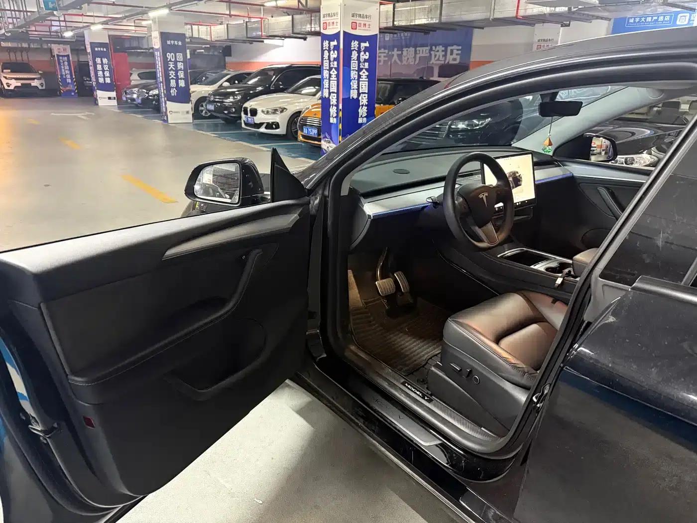 Model Y 2024 Rear-Wheel Drive — миниатюра 4