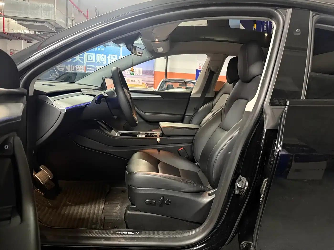 Model Y 2024 Rear-Wheel Drive — миниатюра 5