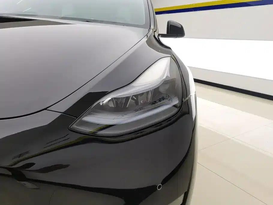 Model Y 2022 Long Range All-Wheel Drive — миниатюра 5