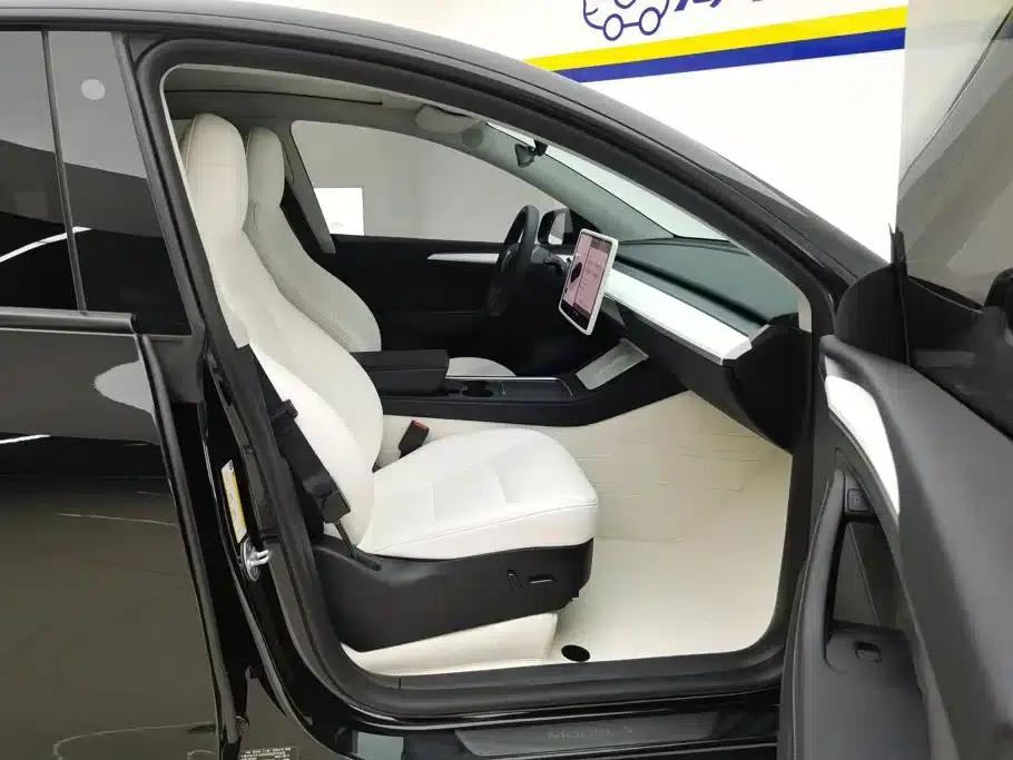 Model Y 2022 Long Range All-Wheel Drive — миниатюра 8