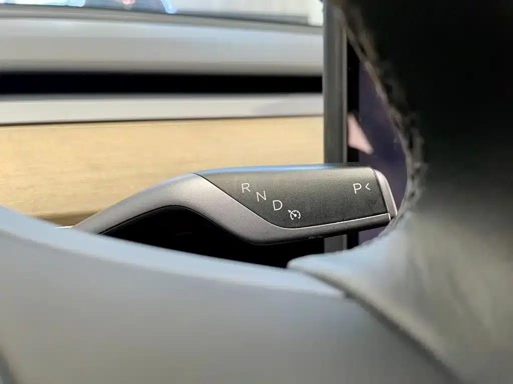 Model Y 2022 Rear-Wheel Drive — миниатюра 13