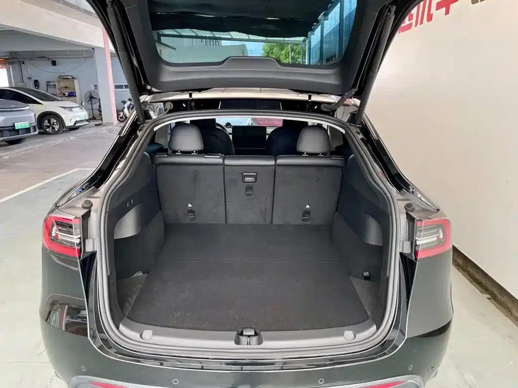 Model Y 2022 Rear-Wheel Drive — миниатюра 15