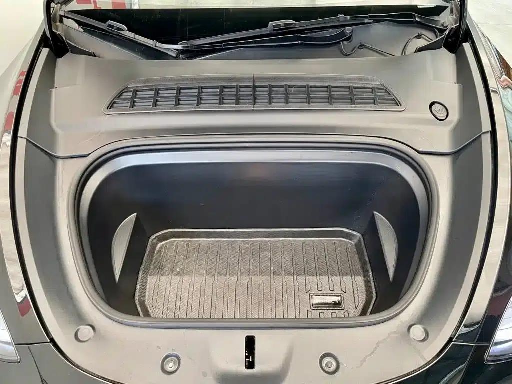 Model Y 2022 Rear-Wheel Drive — миниатюра 17