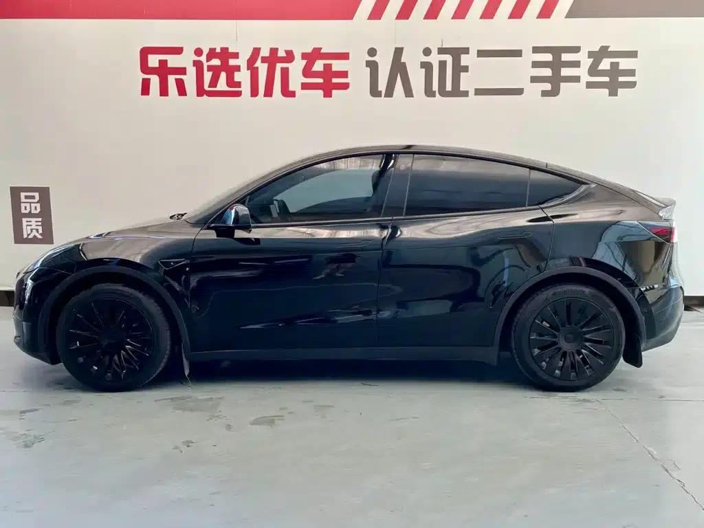Model Y 2022 Rear-Wheel Drive — миниатюра 3