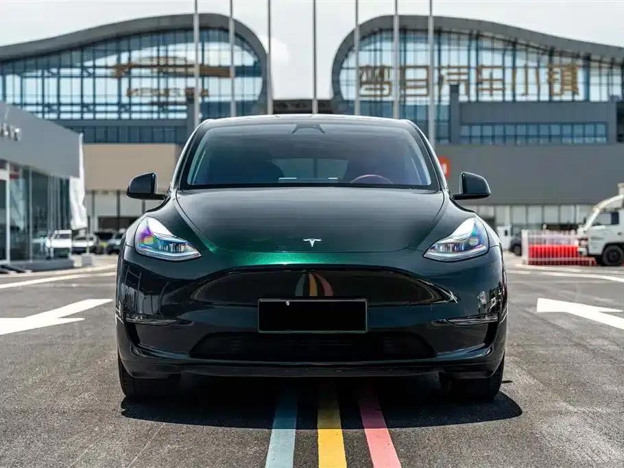 Model Y 2023 Long Range All-Wheel Drive — миниатюра 2