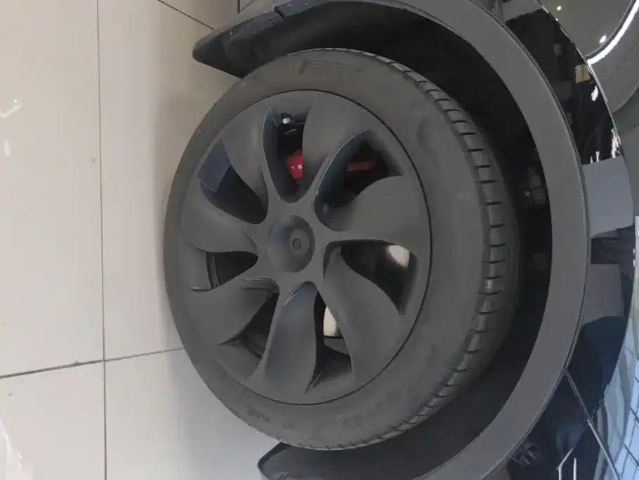 Model Y 2022 Facelift Rear-Wheel Drive Version — миниатюра 6