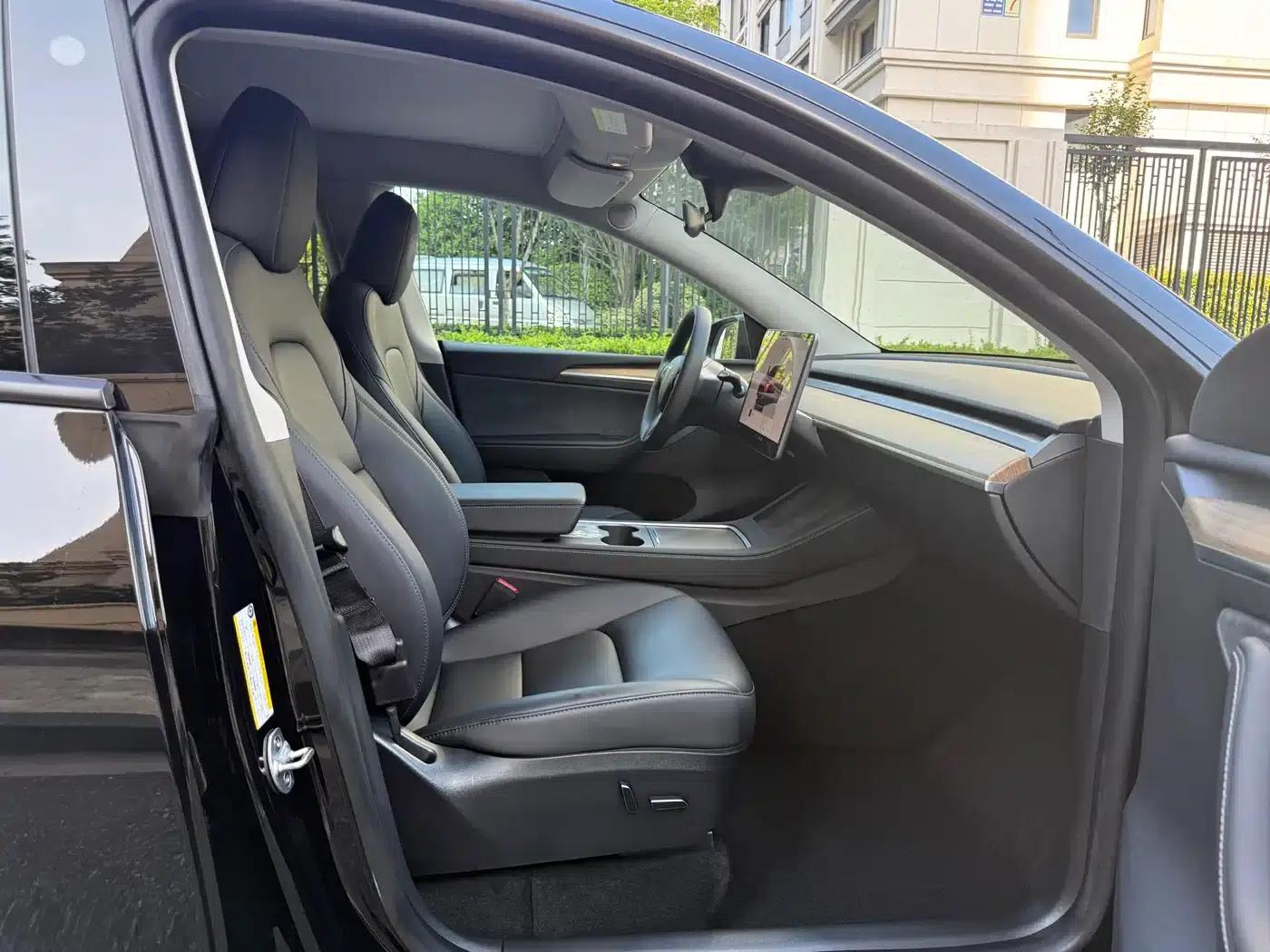 Model Y 2022 Facelift Rear-Wheel Drive Version — миниатюра 15