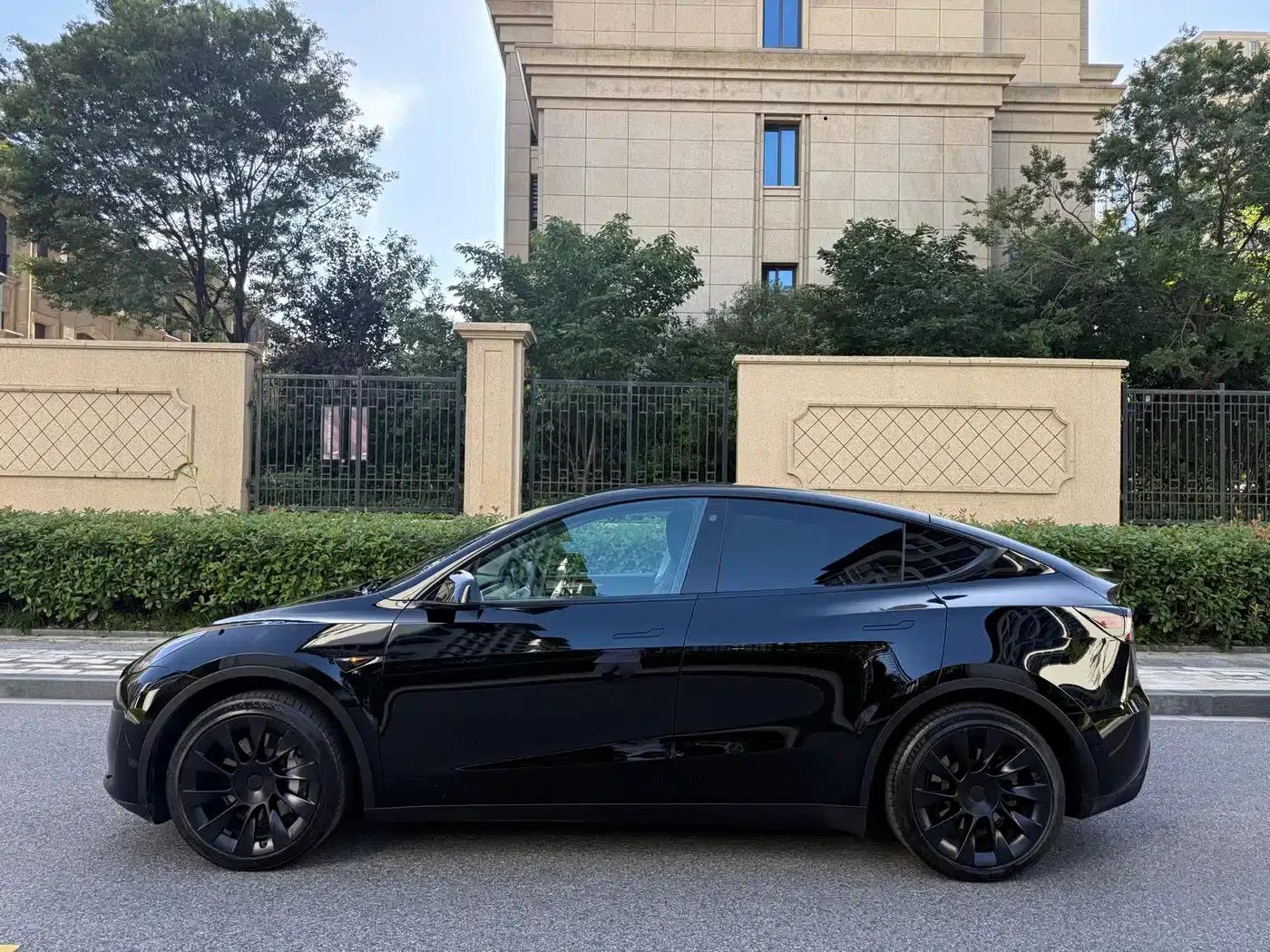 Model Y 2022 Facelift Rear-Wheel Drive Version — миниатюра 8