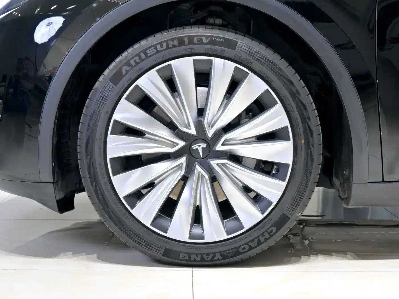 Model Y 2021 Standard Range Rear-Wheel Drive — миниатюра 22