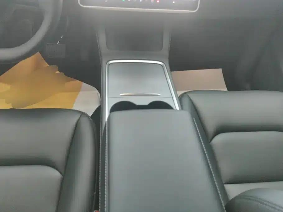 Model Y 2024 Rear-Wheel Drive — миниатюра 16