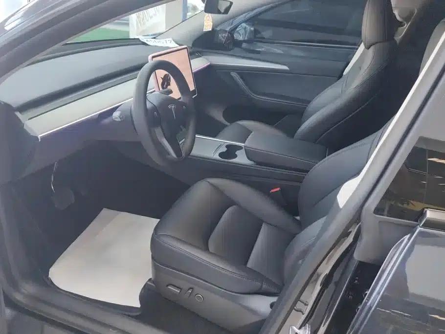 Model Y 2024 Rear-Wheel Drive — миниатюра 9