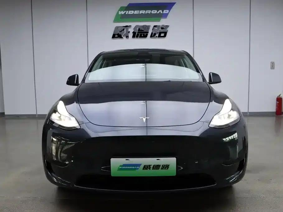Model Y 2024 Rear-Wheel Drive — миниатюра 2