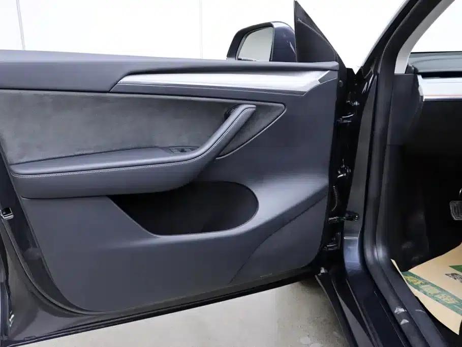 Model Y 2024 Rear-Wheel Drive — миниатюра 11