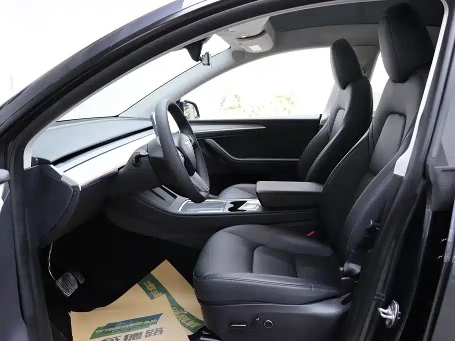 Model Y 2024 Rear-Wheel Drive — миниатюра 14