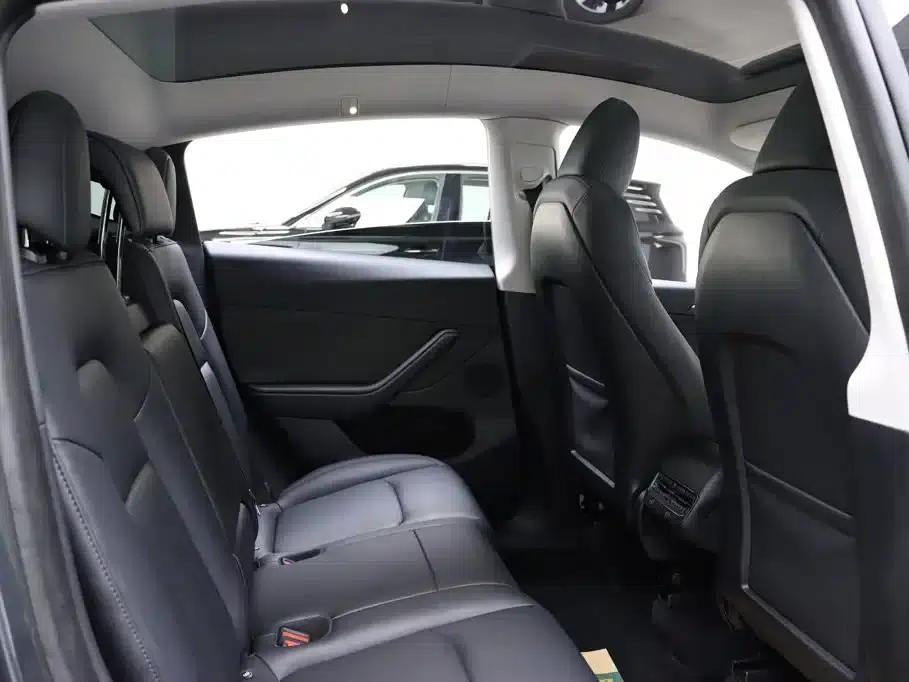 Model Y 2024 Rear-Wheel Drive — миниатюра 15