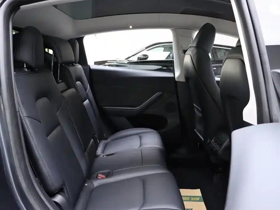 Model Y 2024 Rear-Wheel Drive — миниатюра 17