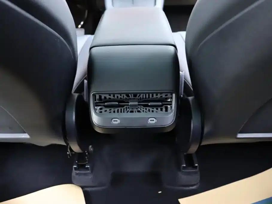 Model Y 2024 Rear-Wheel Drive — миниатюра 20