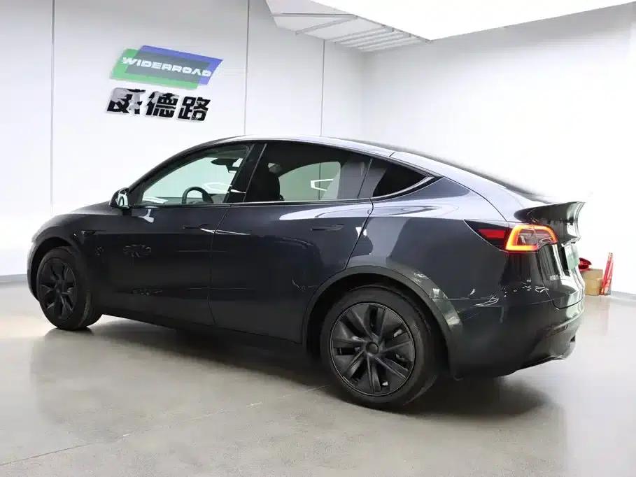 Model Y 2024 Rear-Wheel Drive — миниатюра 6