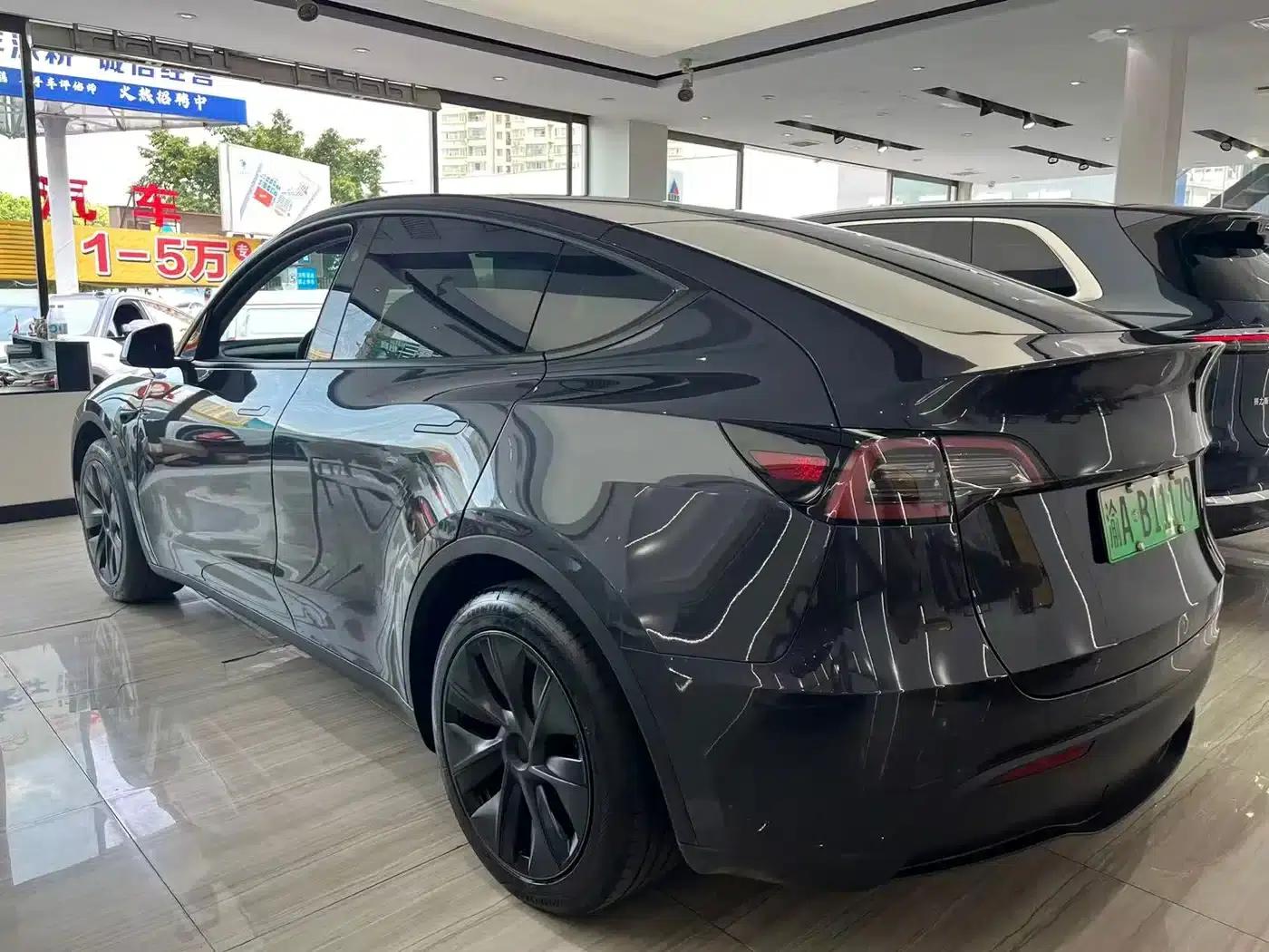 Model Y 2024 Rear-Wheel Drive — миниатюра 5