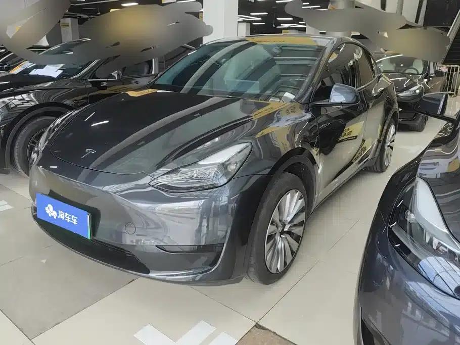 Model Y 2024 Rear-Wheel Drive — миниатюра 1