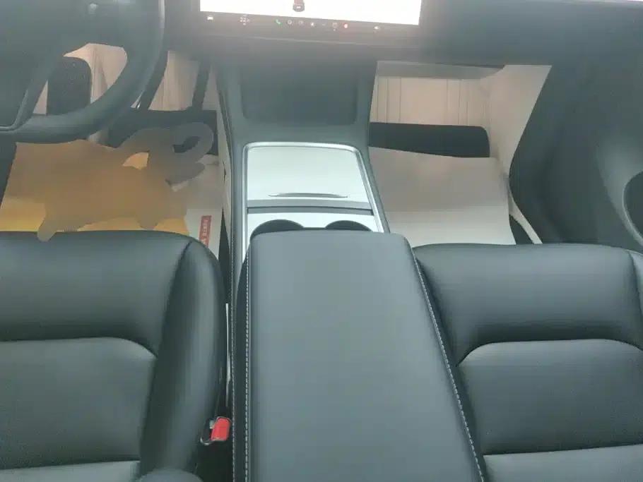 Model Y 2024 Rear-Wheel Drive — миниатюра 16