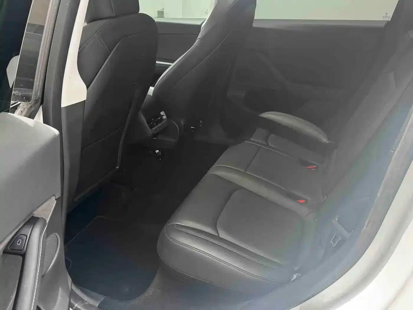 Model Y 2021 Long Range All-Wheel Drive — миниатюра 10