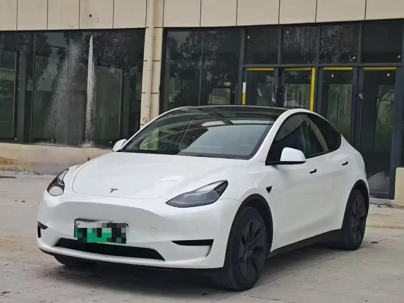 Model Y 2022 Facelift Rear-Wheel Drive Version — миниатюра 1