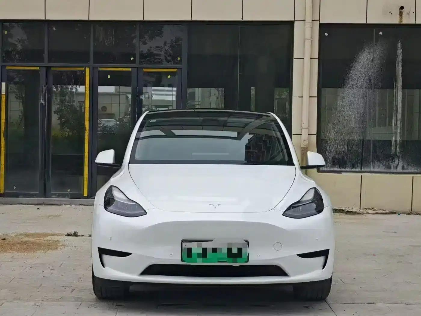 Model Y 2022 Facelift Rear-Wheel Drive Version — миниатюра 2