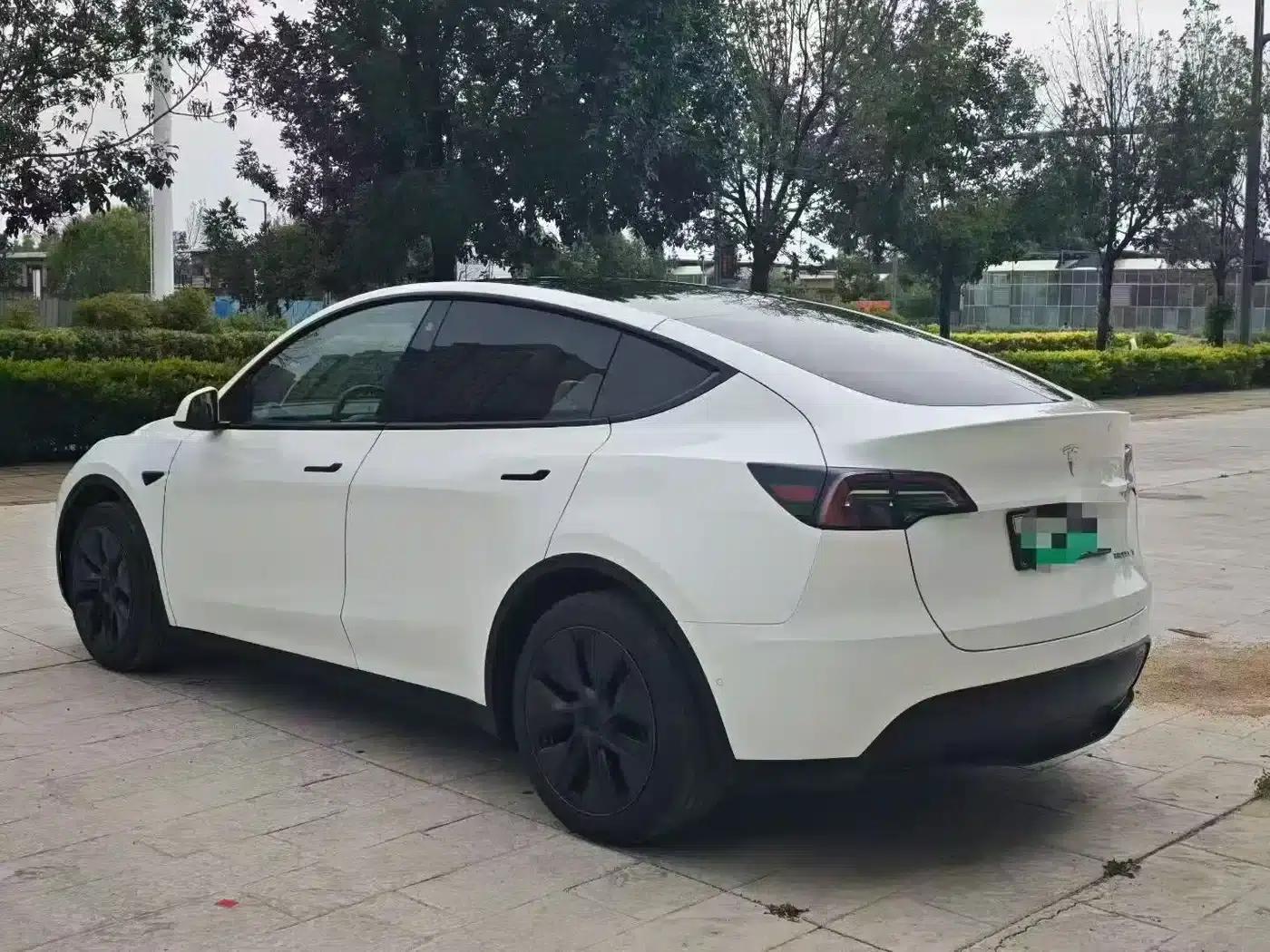 Model Y 2022 Facelift Rear-Wheel Drive Version — миниатюра 7