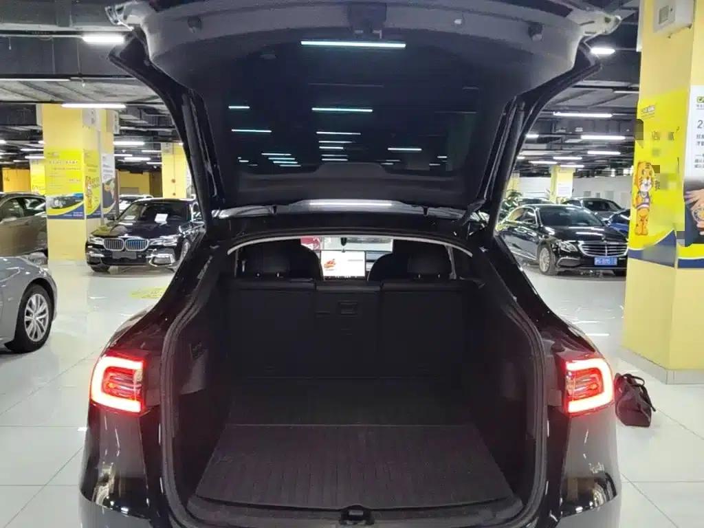 Model Y 2023 Long Range All-Wheel Drive — миниатюра 19