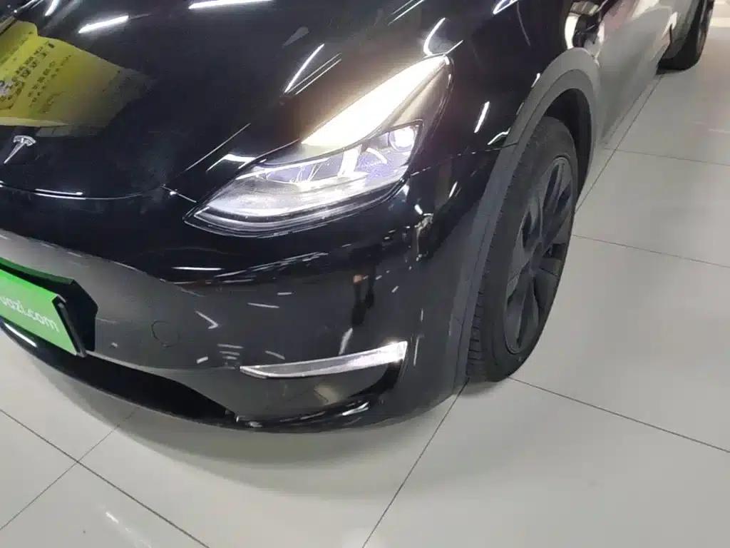 Model Y 2023 Long Range All-Wheel Drive — миниатюра 24