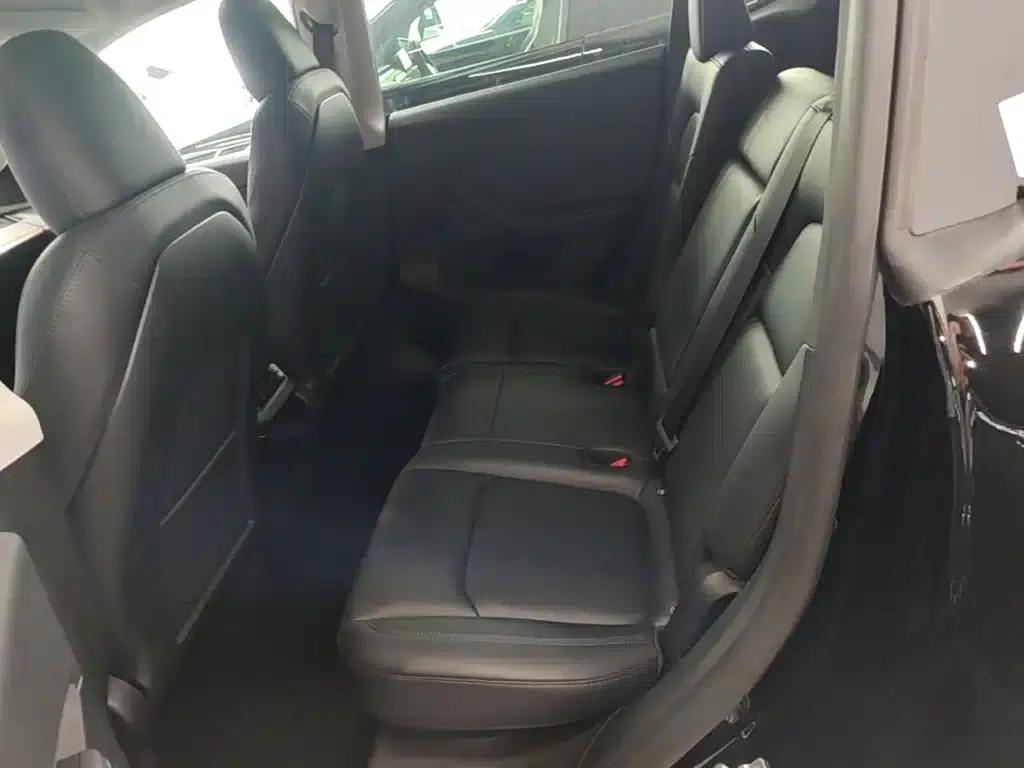 Model Y 2023 Rear-Wheel Drive — миниатюра 17