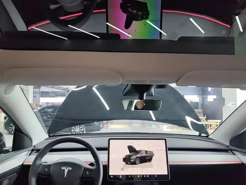 Model Y 2023 Rear-Wheel Drive — миниатюра 18