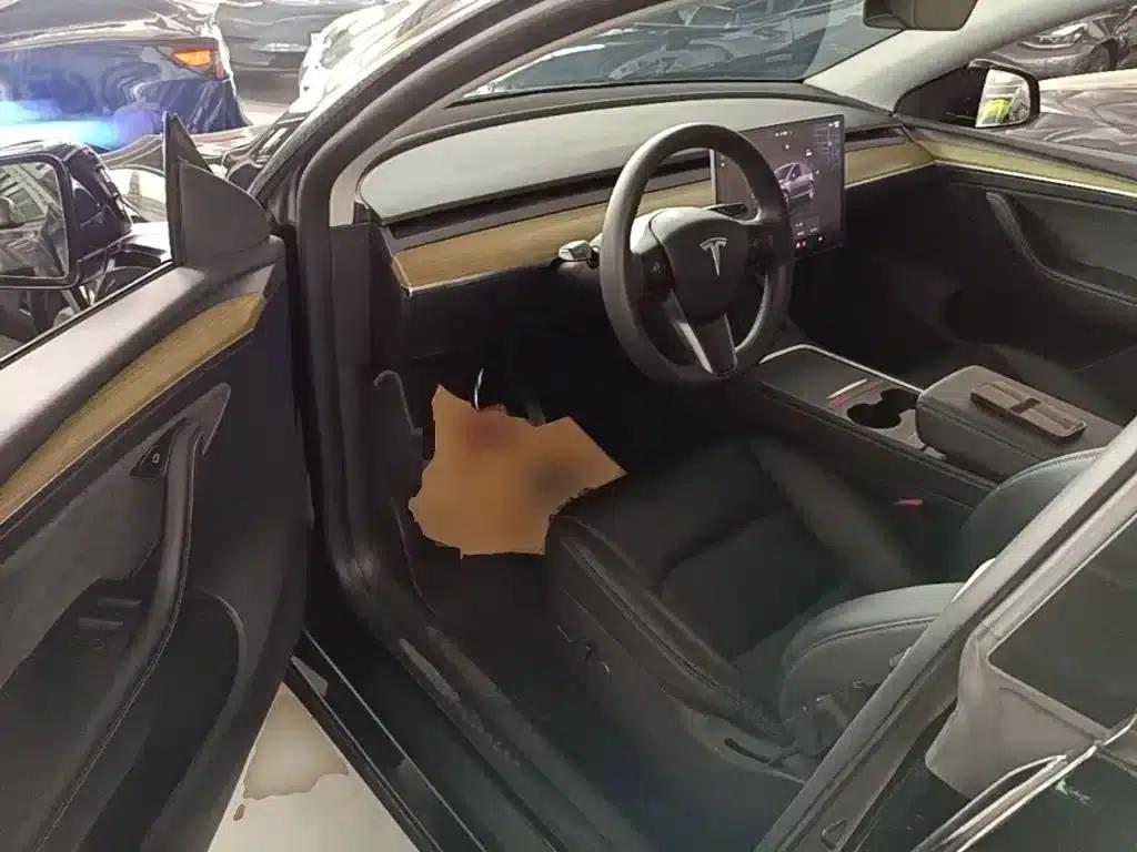 Model Y 2022 Facelift Rear-Wheel Drive Version — миниатюра 16
