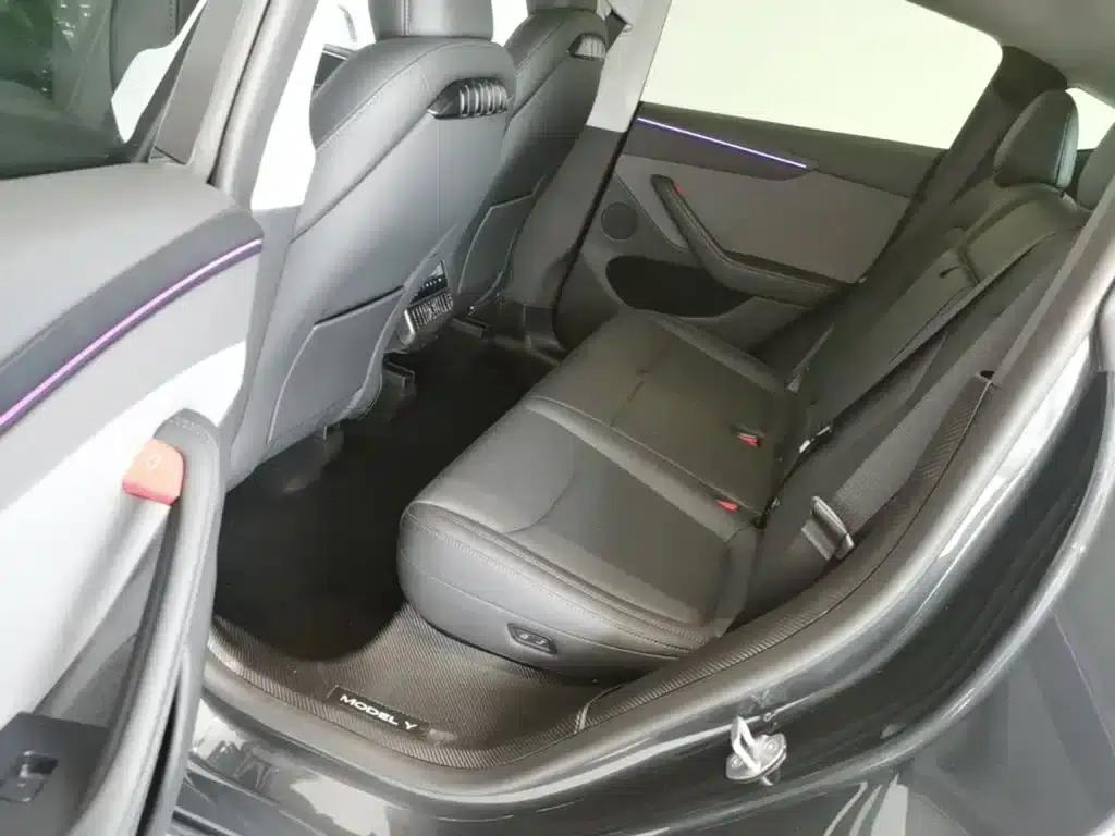 Model Y 2025 Rear-Wheel Drive — миниатюра 17