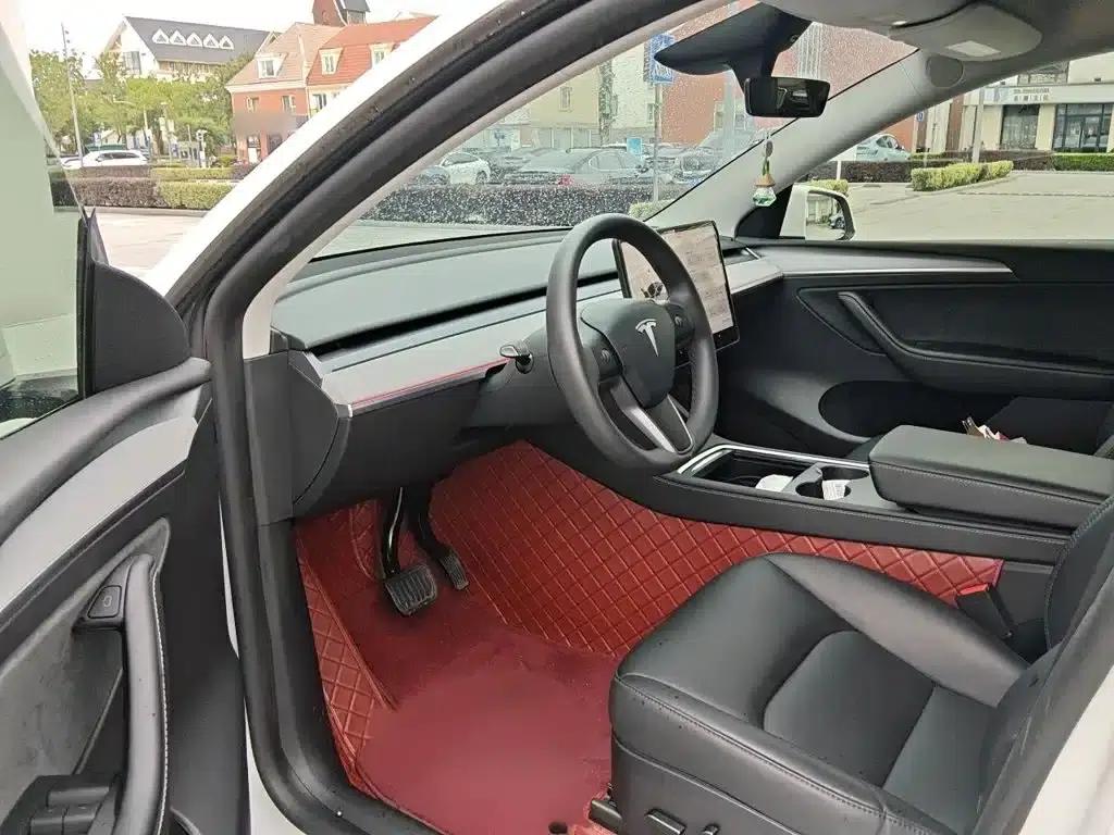 Model Y 2024 Rear-Wheel Drive — миниатюра 14