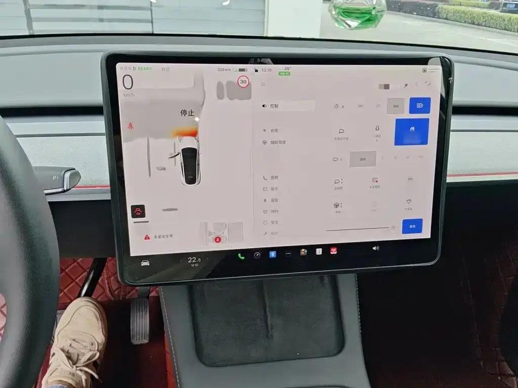 Model Y 2024 Rear-Wheel Drive — миниатюра 4